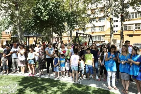 Bakıda daha bir həyət abadlaşdırıldı - FOTO