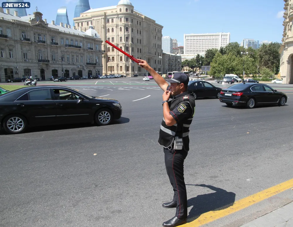 Yol polislərimiz yeni formalarda - FOTOLAR