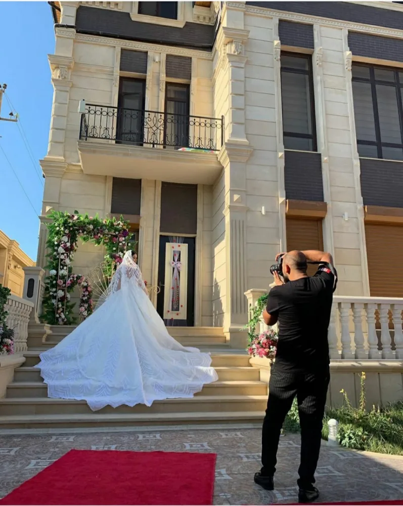 Rəqqasə Fatimənin qızının toyundan - VİDEO