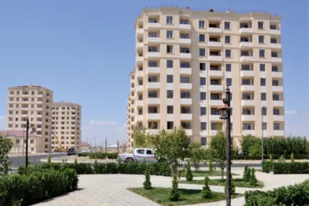 685 ailəyə şad xəbər! - Şirvanda məcburi köçkünlər üçün salınan qəsəbədə son tamamlanma işləri görülür