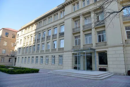 Təhsil Nazirliyi şagirdlərin elektron yerdəyişməsi ilə bağlı sualları - CAVABLAYIB
