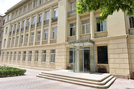 Peşə təhsili müəssisələrinə sənəd qəbulu bu gün başa çatır
