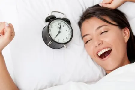 Səhər tezdən oyananlar özlərini daha xoşbəxt hiss edirlər