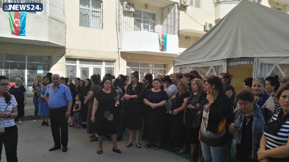 Polkovnik-leytenant Rəşad Atakişiyevin cənazəsi II Fəxri Xiyabana - YOLA SALINDI - FOTO - VİDEO - YENİLƏNİB - 3