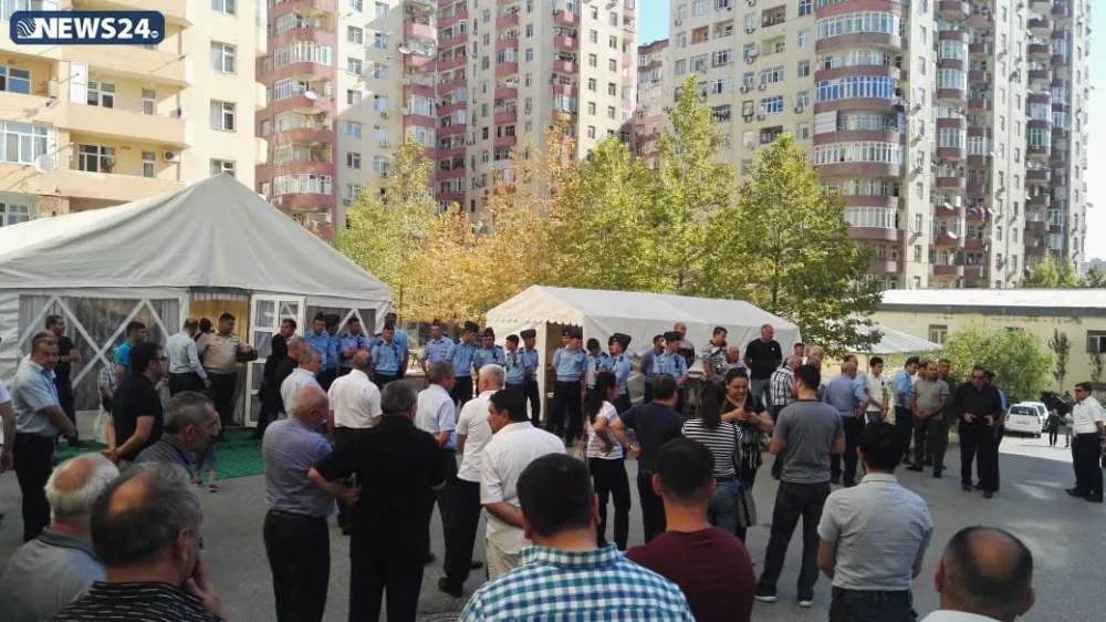 Polkovnik-leytenant Rəşad Atakişiyevin cənazəsi II Fəxri Xiyabana - YOLA SALINDI - FOTO - VİDEO - YENİLƏNİB - 3