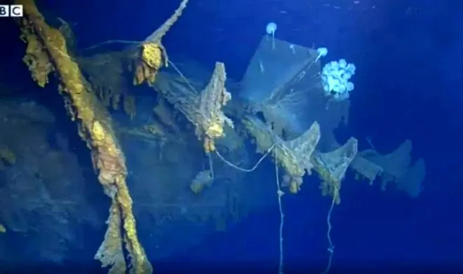 107 il öncə batan "Titanik"in son görüntüsü - ŞOK ETDİ - FOTO - VİDEO