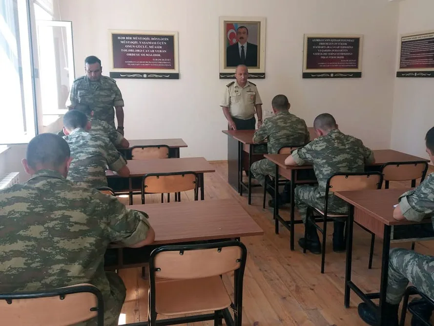 Hərbi qulluqçuların psixoloji sahədə maarifləndirilməsi - TƏDBİRLƏRİ KEÇİRİLDİ