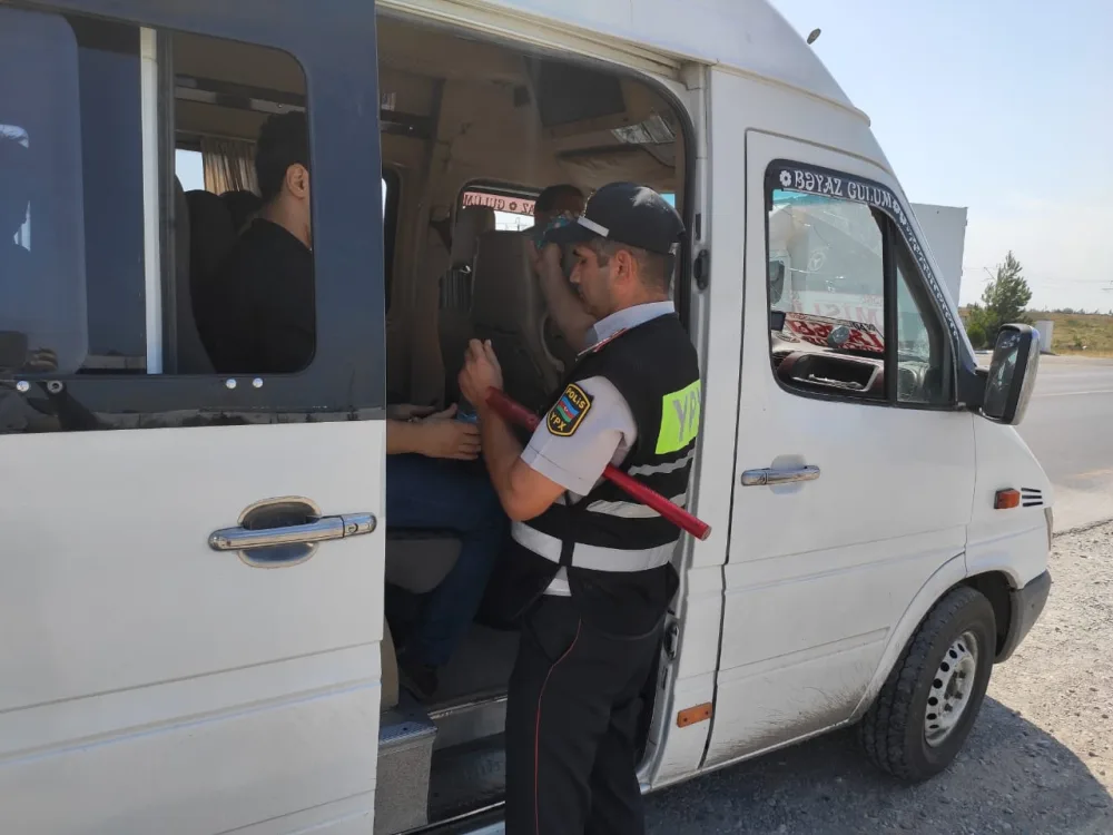 Polislərin reydi sürücüləri - SEVİNDİRDİ - FOTO