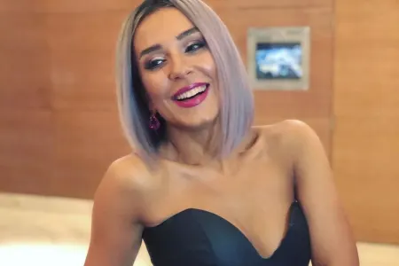 Tünzalə Ağayeva da Mehriban Əliyeva üçün oxudu - VİDEO