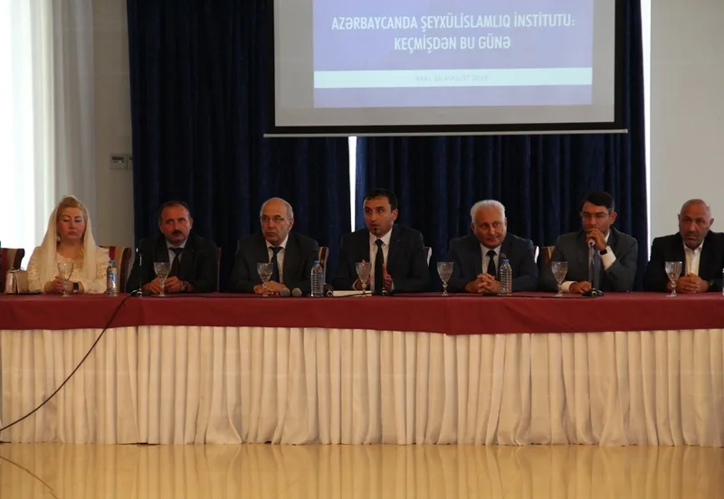 "Azərbaycanda şeyxülislamlıq institutu: keçmişdən bu günə" mövzusunda konfrans - keçirilib