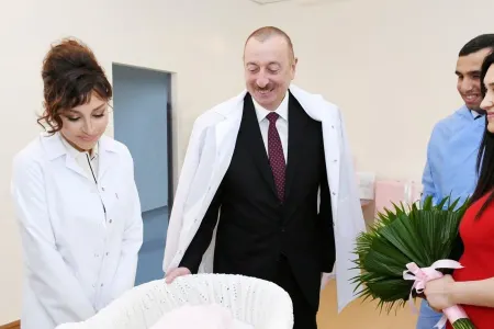 Rəşad Mahmudov Mehriban Əliyevanı - TƏBRİK ETDİ