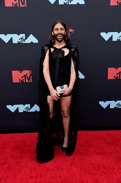 "MTV 2019" mükafatlandırmasında - ULDUZLARIN QƏRİBƏLİKLƏRİ - FOTO