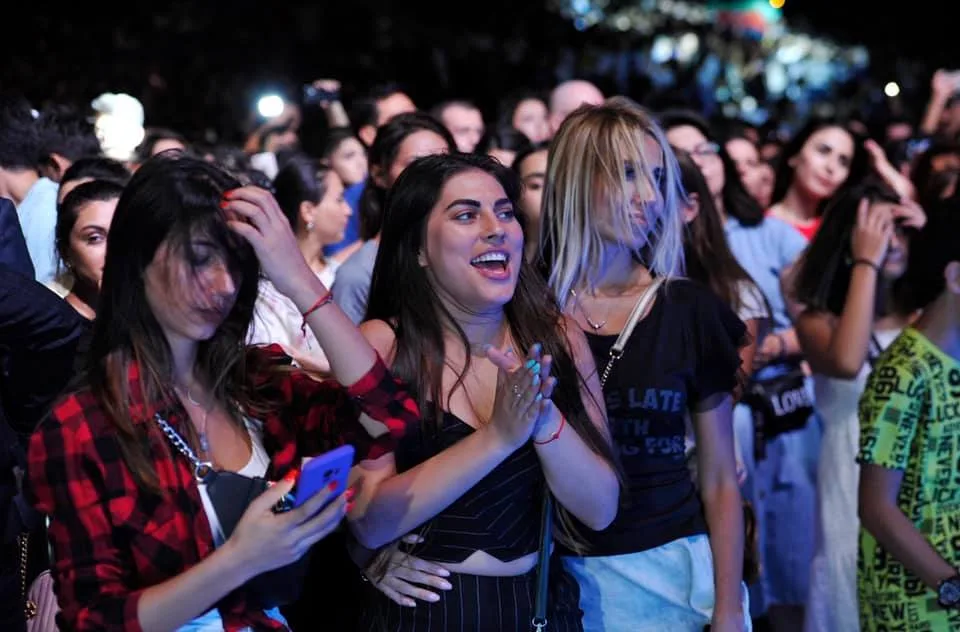 Yerli məşhurlar rusiyalı ulduzla birgə - KONSERT VERDİ - FOTO