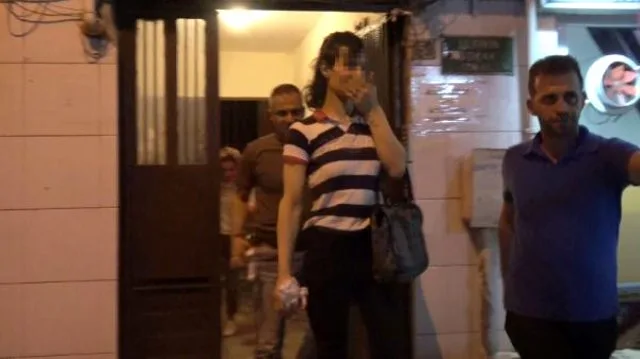 Fahişənin transseksual olduğunu öyrənən - yaşlı kişi onu bıçaqladı