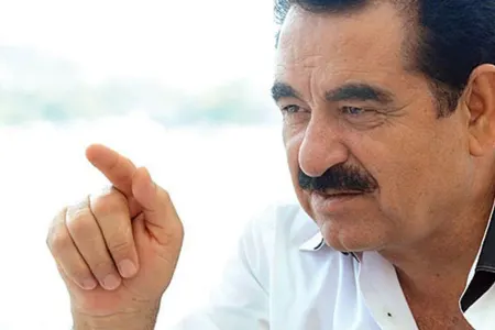 Mağarada doğulan İbrahim Tatlısəs ağladı - FOTO - VİDEO