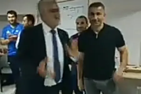 "Qarabağ" qələbəni belə qeyd etdi - Paltardəyişmə otağından - Video