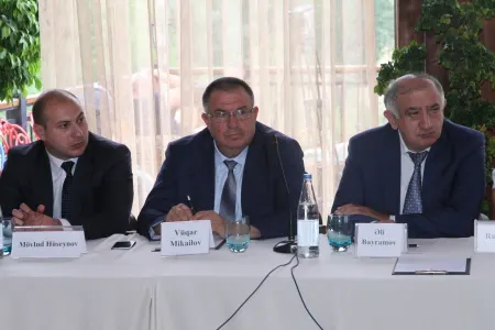 "Şampan ürəyə xeyirdir, insanda qorxmazlıq yaradır" - VÜQAR MİKAYILOV