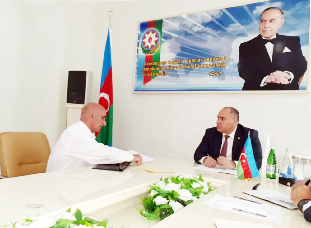 Səfər Mehdiyev cənub bölgəsində vətəndaşlarla görüşdü