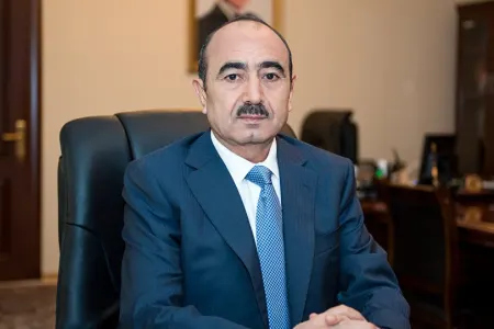 "Əli Kərimli, reallıq hissini itirmə!" - Əli Həsənov