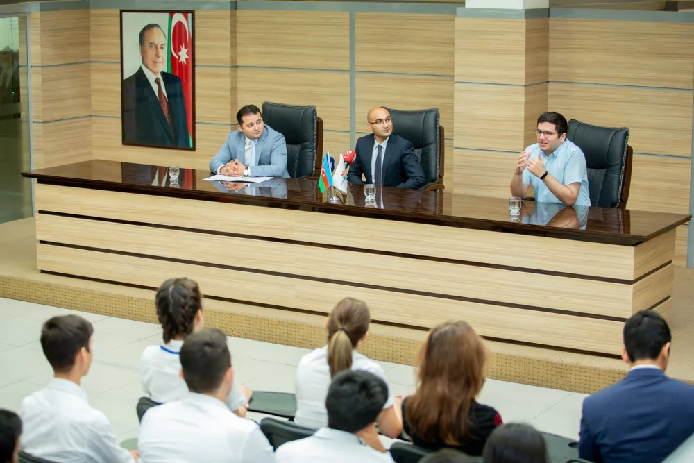 “Əcnəbi könüllülər” layihəsi - BAŞA ÇATDI