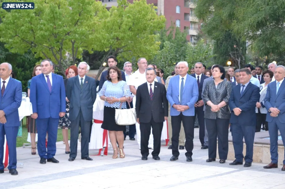 Bakıda Türkiyənin Zəfər bayramı münasibətilə rəsmi qəbul - KEÇİRİLİR