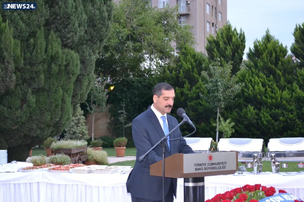 Bakıda Türkiyənin Zəfər bayramı münasibətilə rəsmi qəbul - KEÇİRİLİR