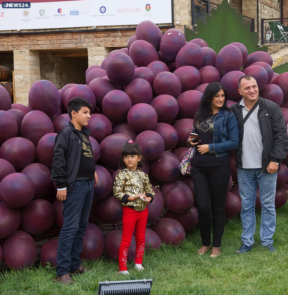 Dünyada görünməmiş şərab festivalı - AZƏRBAYCANDA -VİDEO-FOTOSESSİYA