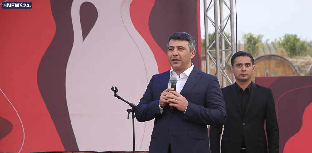 Dünyada görünməmiş şərab festivalı - AZƏRBAYCANDA -VİDEO-FOTOSESSİYA