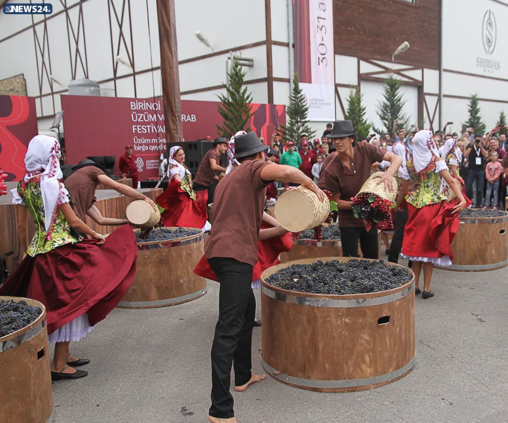 Dünyada görünməmiş şərab festivalı - AZƏRBAYCANDA -VİDEO-FOTOSESSİYA