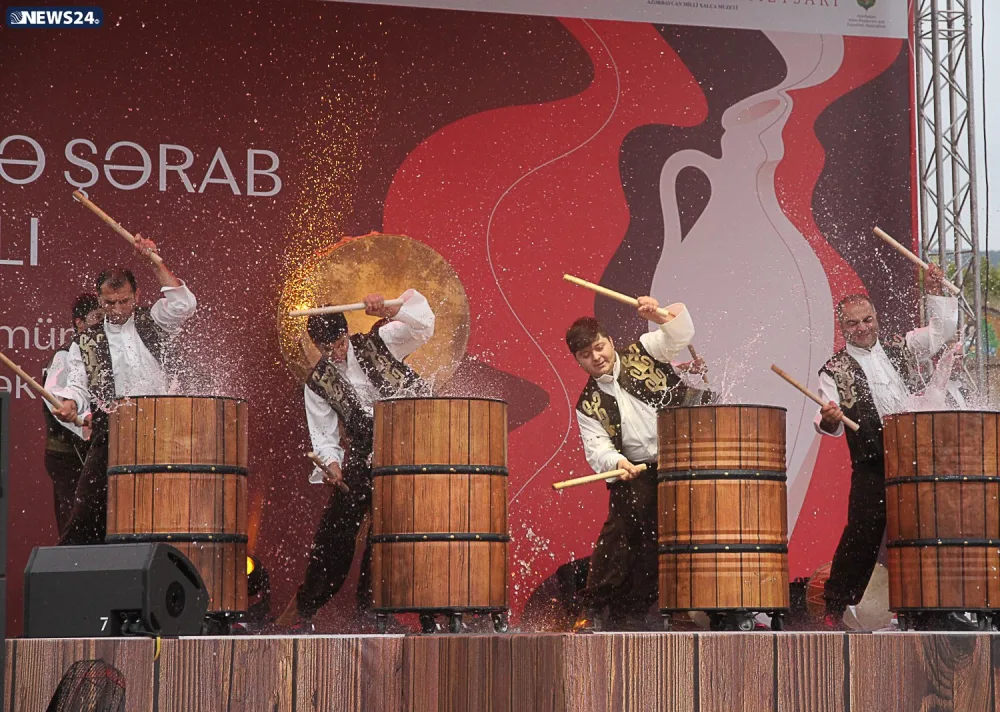 Dünyada görünməmiş şərab festivalı - AZƏRBAYCANDA -VİDEO-FOTOSESSİYA