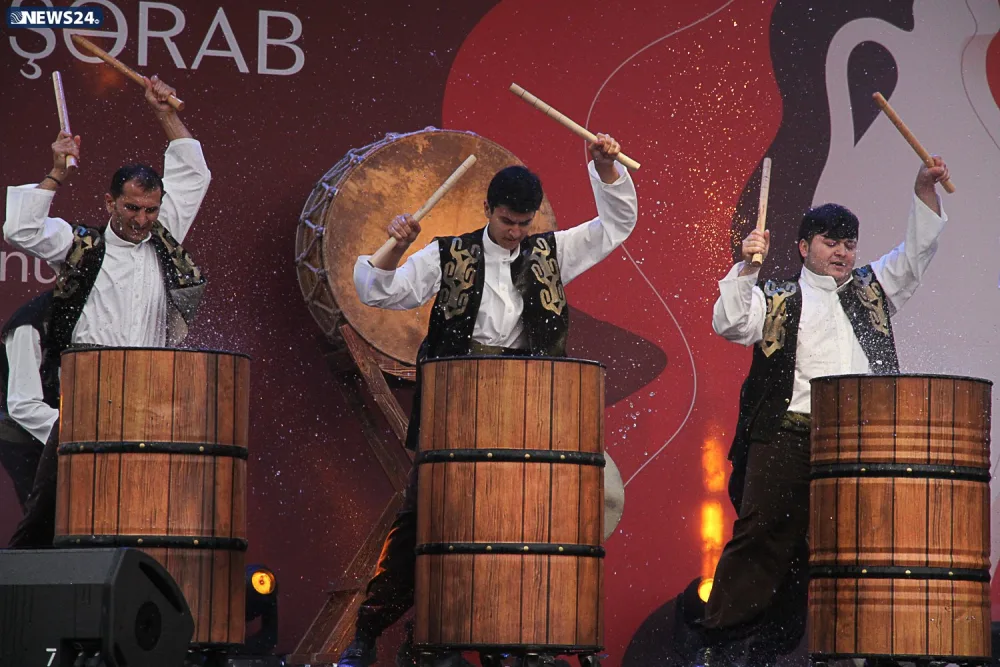 Dünyada görünməmiş şərab festivalı - AZƏRBAYCANDA -VİDEO-FOTOSESSİYA