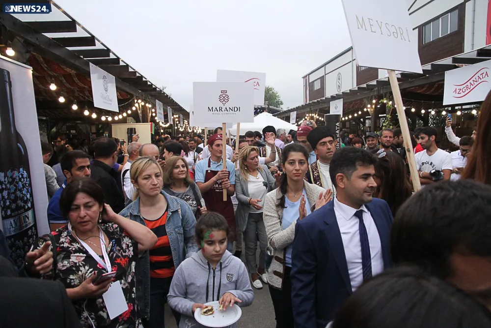 Dünyada görünməmiş şərab festivalı - AZƏRBAYCANDA -VİDEO-FOTOSESSİYA