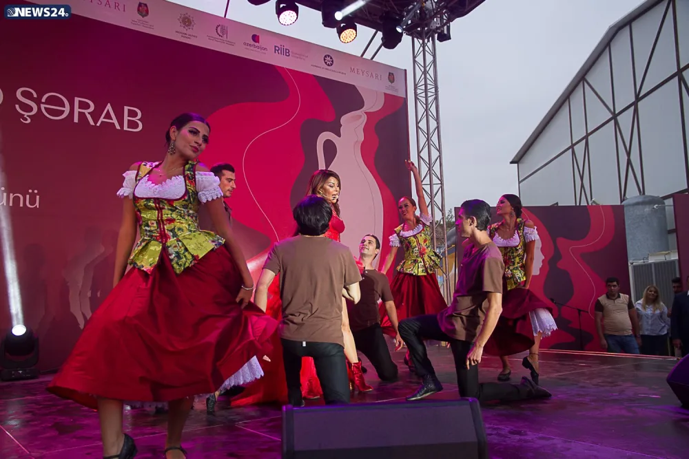 Dünyada görünməmiş şərab festivalı - AZƏRBAYCANDA -VİDEO-FOTOSESSİYA