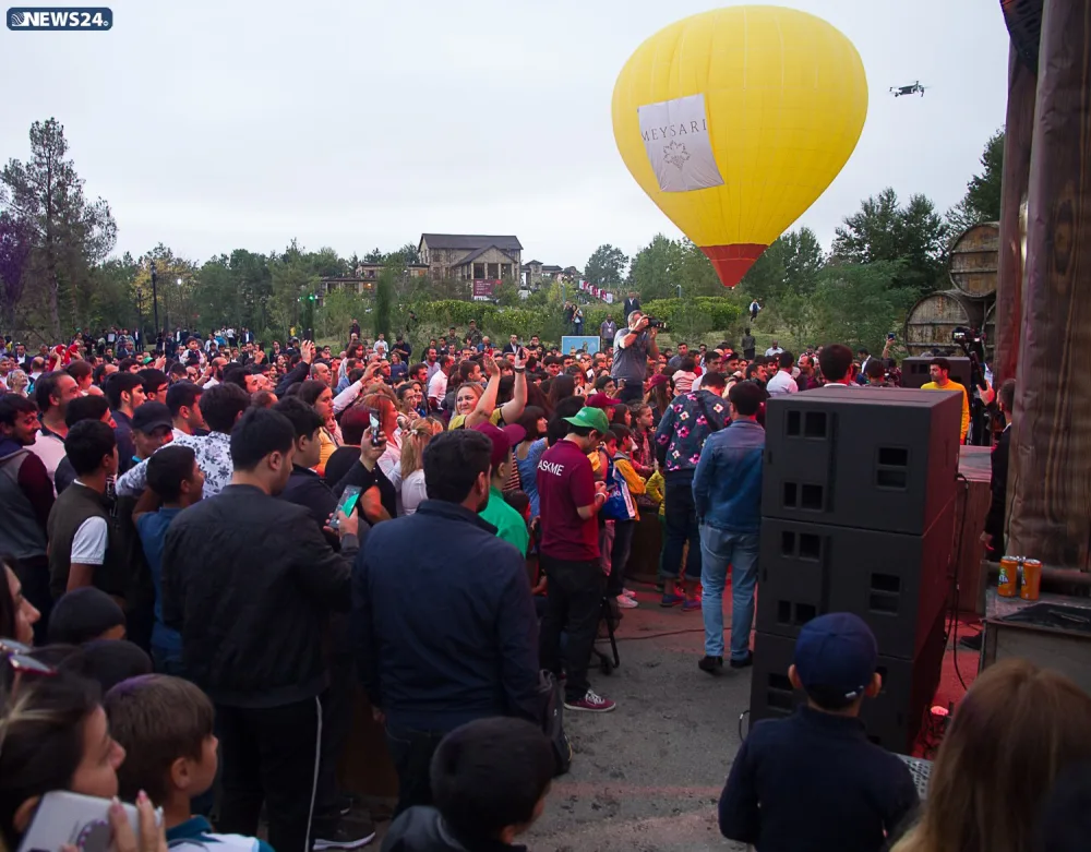 Dünyada görünməmiş şərab festivalı - AZƏRBAYCANDA -VİDEO-FOTOSESSİYA