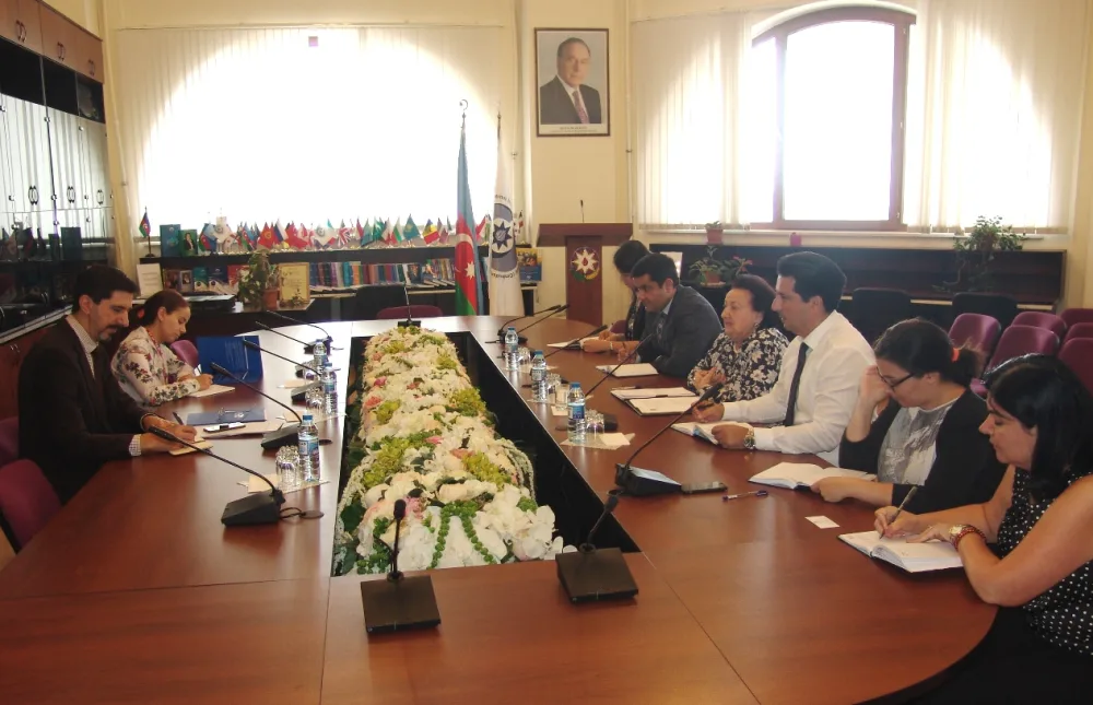 Elmira Süleymanova Vladimir Giorgiyevi - QƏBUL ETDİ