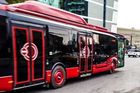 "Baku Bus"a - HÜCUM OLUNDU - FOTOLAR