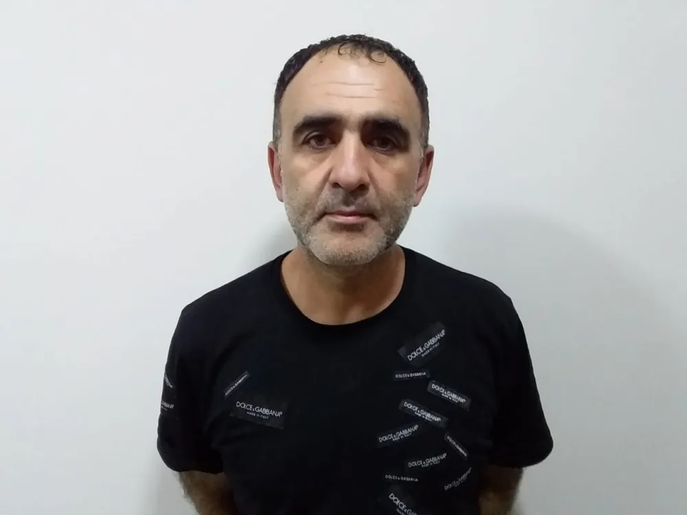 Keçmiş məhkum oğurluq edib, özünə - AVTOMOBİL ALDI - FOTO - VİDEO