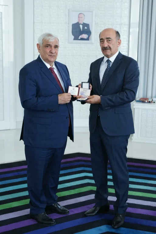 Mədəniyyət xadimlərinə dövlət təltifləri - TƏQDİM OLUNDU - FOTO