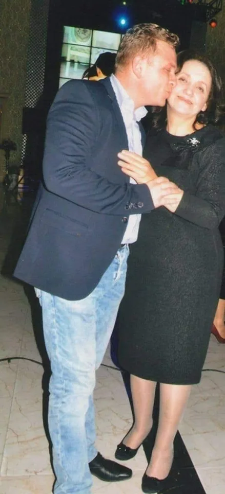 Şəhid pilotumuz Rəşad Atakişiyevin anası ilə - FOTOSU PAYLAŞILDI