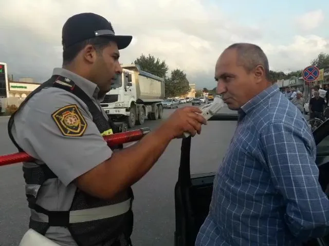 Qubada reyd keçirildi: - 70 SÜRÜCÜ SAXLANILDI - FOTO