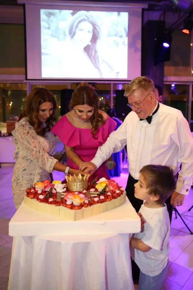 Ad gününü qeyd etməyə hazırlaşan xalq artistinin - GƏRGİN HAZIRLIĞI - FOTO