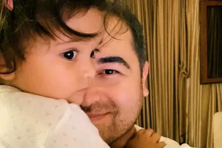 İlkin Həsəni qızının üzünü göstərdi - -FOTO