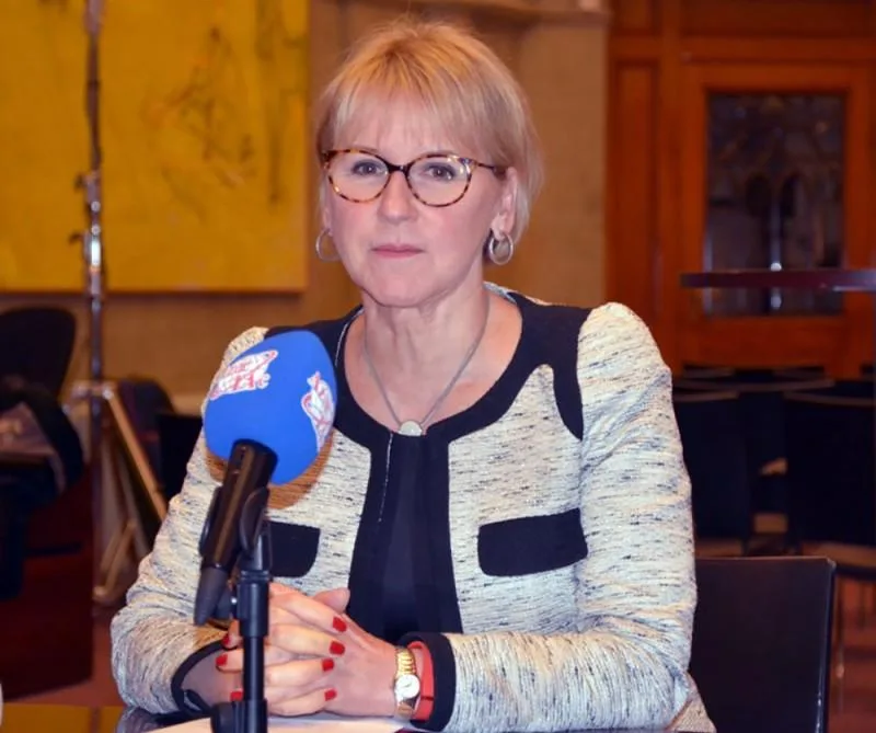 Nazir nəvəsinə görə istefa verdi