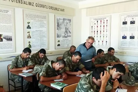 Hərbi hissələrdə psixoloji işə dəstək tədbirləri - DAVAM ETDİRİLİR