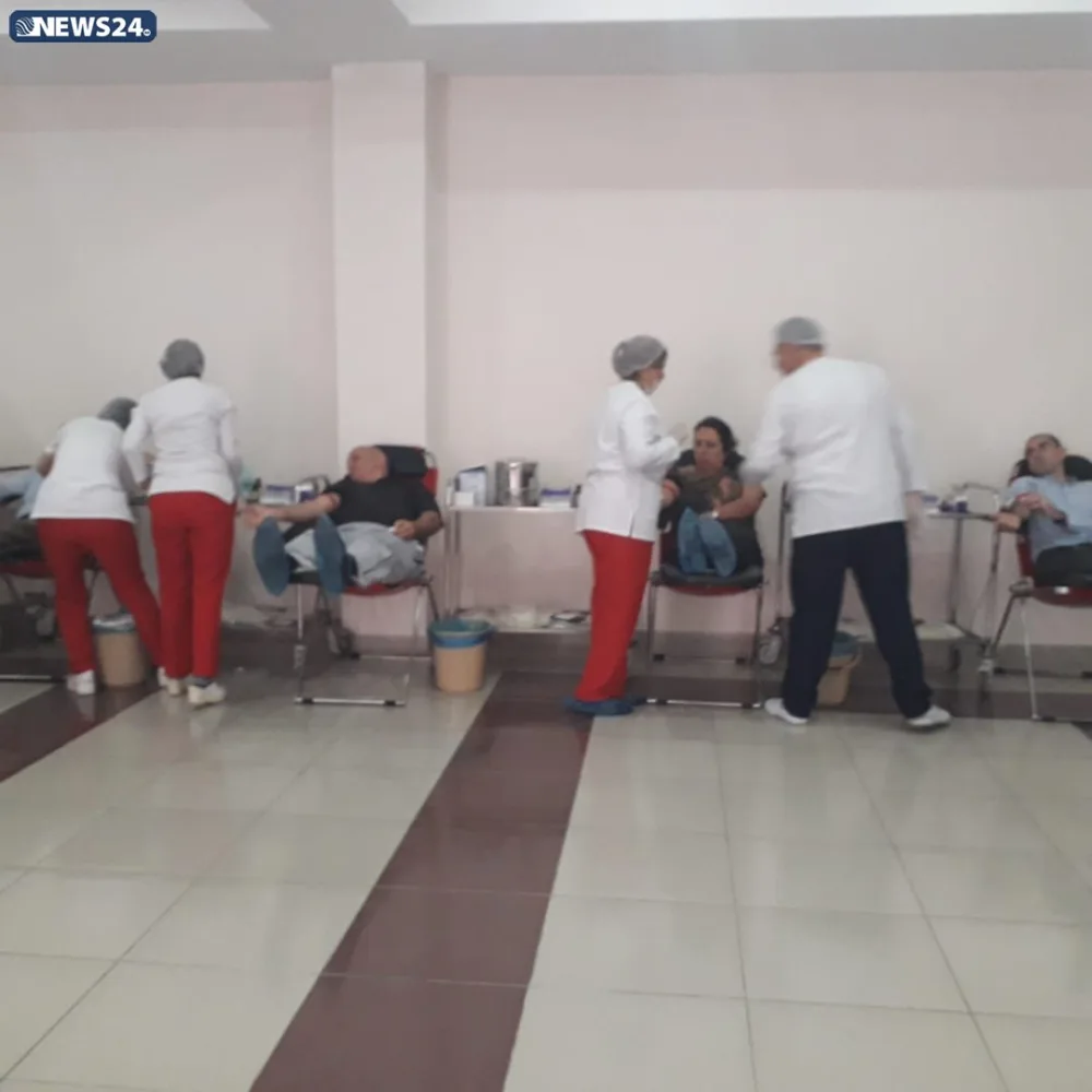 Təzə Pir məscidində qanvermə aksiyası - FOTOLAR - VİDEO - YENİLƏNİB