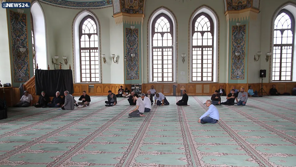 Təzə Pir məscidində qanvermə aksiyası - FOTOLAR - VİDEO - YENİLƏNİB