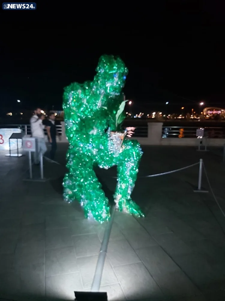 Leyla Əliyeva Bakı sakinlərinin ƏHATƏSiNDƏ - FOTO - VİDEO