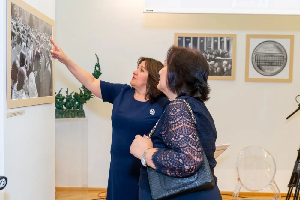 Bakı Dövlət Universitetinin 100 illik yubileyi - qeyd olundu-FOTOLAR