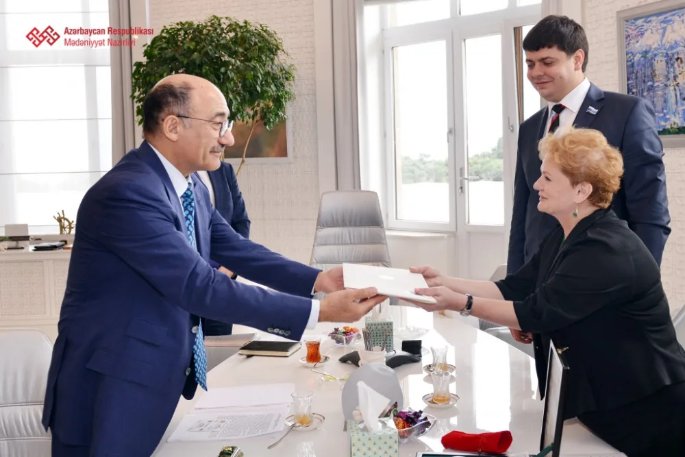Mədəniyyət naziri Rusiya nümayəndə heyətini qəbul etdi
