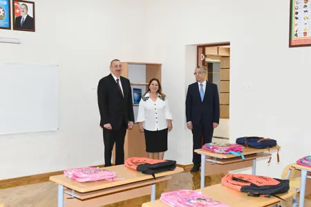 Prezident təmir olunan - MƏKTƏBDƏ - FOTOLAR